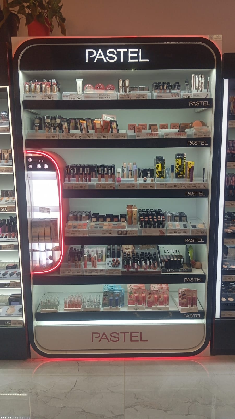 Floventy Tomruksuyu Mağazası